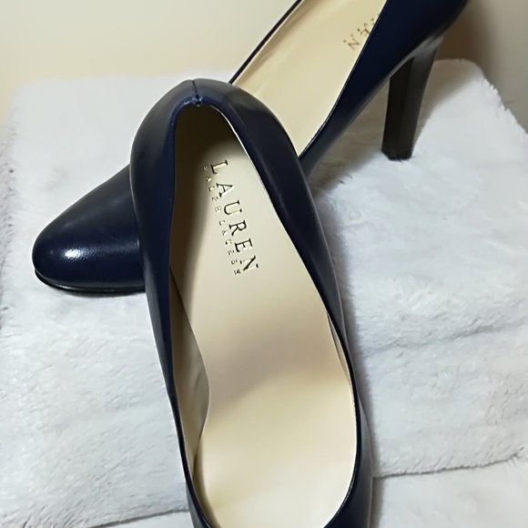 Ralph Lauren- Tan - 10 B. Navy Blue - 10 B. - Picture 6 of 6